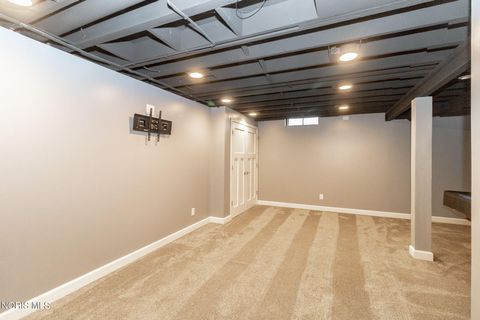 Tiny photo for 2634 Green Valley Drive, Toledo, OH 43614 (MLS # 10006253)