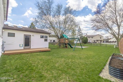 Tiny photo for 2634 Green Valley Drive, Toledo, OH 43614 (MLS # 10006253)