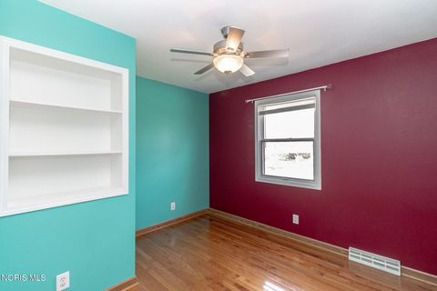 Tiny photo for 2634 Green Valley Drive, Toledo, OH 43614 (MLS # 10006253)