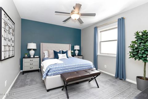 Tiny photo for 2634 Green Valley Drive, Toledo, OH 43614 (MLS # 10006253)