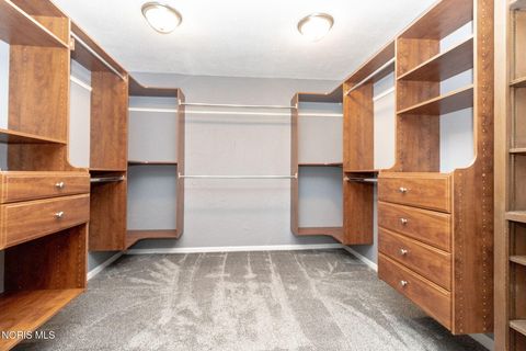 Tiny photo for 2634 Green Valley Drive, Toledo, OH 43614 (MLS # 10006253)