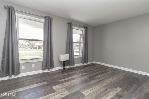 Tiny photo for 2634 Green Valley Drive, Toledo, OH 43614 (MLS # 10006253)