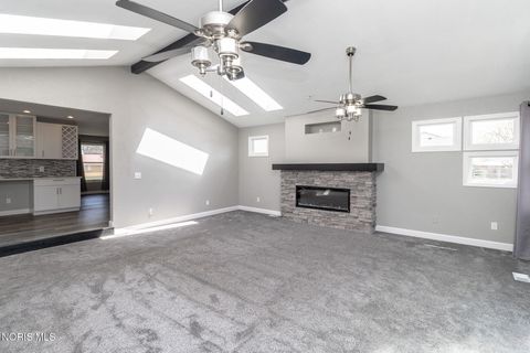 Tiny photo for 2634 Green Valley Drive, Toledo, OH 43614 (MLS # 10006253)