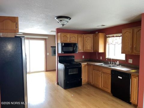 Tiny photo for 549 Dorcas Road, Holland, OH 43528 (MLS # 10003490)