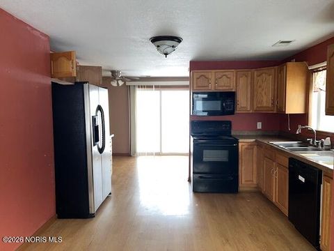 Tiny photo for 549 Dorcas Road, Holland, OH 43528 (MLS # 10003490)