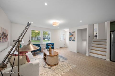 Tiny photo for 4248 Hunters Trail Drive, Toledo, OH 43607 (MLS # 10000858)