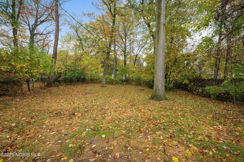 Tiny photo for 4248 Hunters Trail Drive, Toledo, OH 43607 (MLS # 10000858)