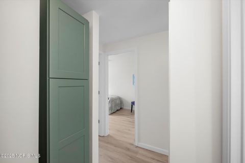 Tiny photo for 4248 Hunters Trail Drive, Toledo, OH 43607 (MLS # 10000858)