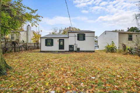 Tiny photo for 4248 Hunters Trail Drive, Toledo, OH 43607 (MLS # 10000858)