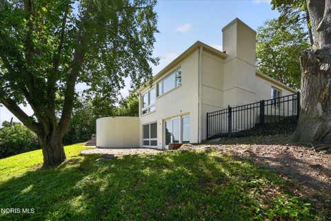 Tiny photo for 2708 Riverview Drive, Maumee, OH 43537 (MLS # 10011524)