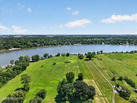 Tiny photo for 2708 Riverview Drive, Maumee, OH 43537 (MLS # 10011524)