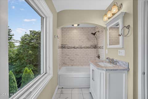 Tiny photo for 2708 Riverview Drive, Maumee, OH 43537 (MLS # 10011524)