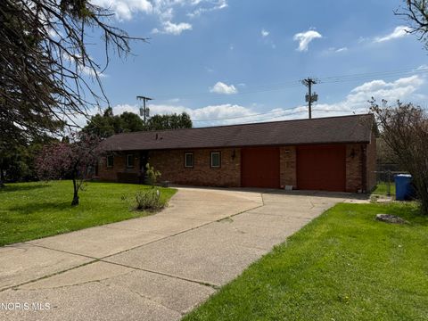 Tiny photo for 605 Custer Drive, Toledo, OH 43612 (MLS # 10006860)