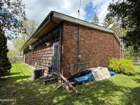 Tiny photo for 605 Custer Drive, Toledo, OH 43612 (MLS # 10006860)