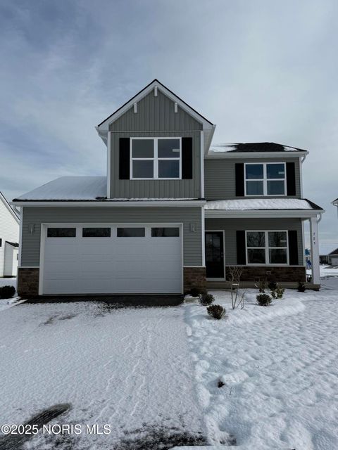 Homes For Sale - 725 W Ironwood Drive<br/> Rossford, OH 43460