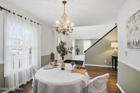 Tiny photo for 8257 Fawn Crest, Toledo, OH 43617 (MLS # 10002628)