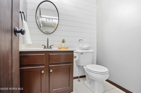 Tiny photo for 8257 Fawn Crest, Toledo, OH 43617 (MLS # 10002628)