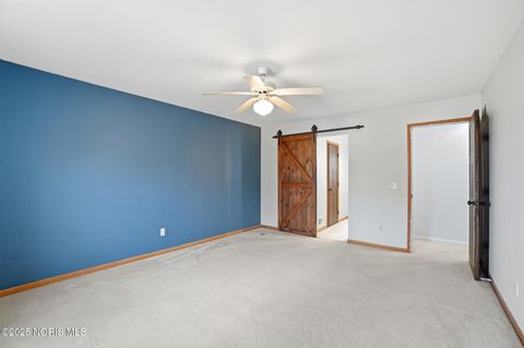 Tiny photo for 8257 Fawn Crest, Toledo, OH 43617 (MLS # 10002628)