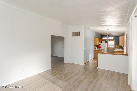 Tiny photo for 2226 Peabody Avenue, Toledo, OH 43614 (MLS # 10002678)