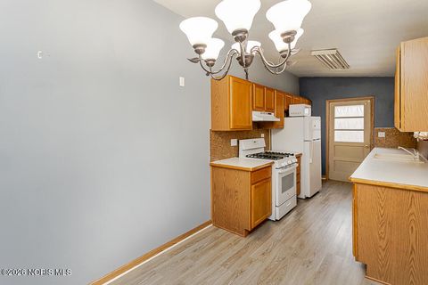 Tiny photo for 2226 Peabody Avenue, Toledo, OH 43614 (MLS # 10002678)