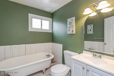 Tiny photo for 2226 Peabody Avenue, Toledo, OH 43614 (MLS # 10002678)