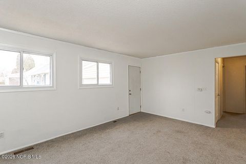 Tiny photo for 2226 Peabody Avenue, Toledo, OH 43614 (MLS # 10002678)