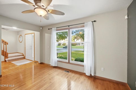 Tiny photo for 8337 Cherry Blossom Lane, Holland, OH 43528 (MLS # 10014595)