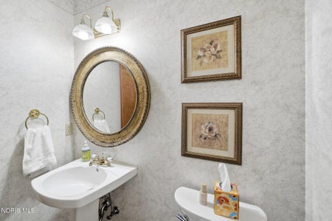 Tiny photo for 8337 Cherry Blossom Lane, Holland, OH 43528 (MLS # 10014595)