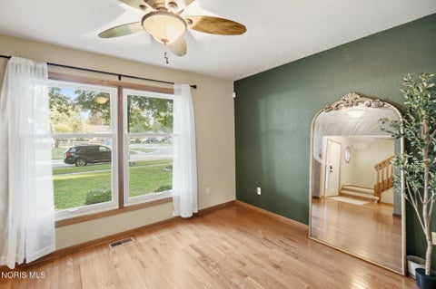 Tiny photo for 8337 Cherry Blossom Lane, Holland, OH 43528 (MLS # 10014595)
