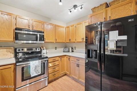 Tiny photo for 8337 Cherry Blossom Lane, Holland, OH 43528 (MLS # 10014595)