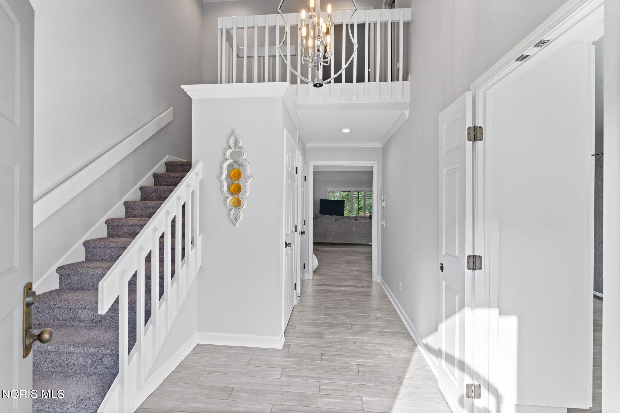 41 Woodforest Parkway