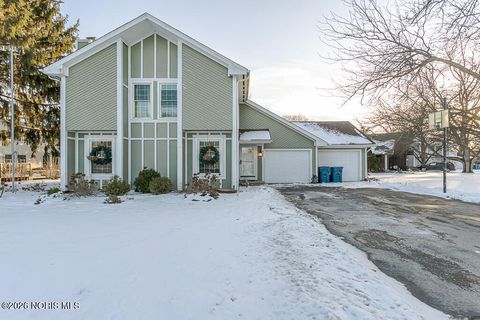 Photo of 805 Roche De Bouef Court, Waterville, OH 43566 (MLS # 10003215)