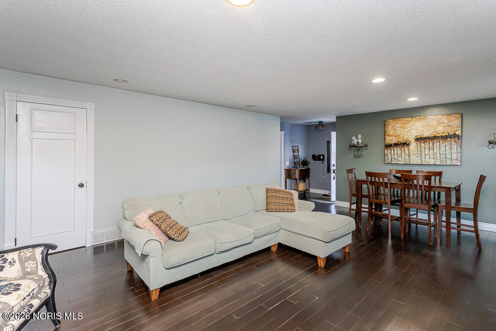 805 Roche De Bouef Court