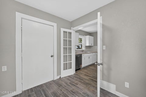 Tiny photo for 1845 Berkshire Place, Toledo, OH 43613 (MLS # 10012964)
