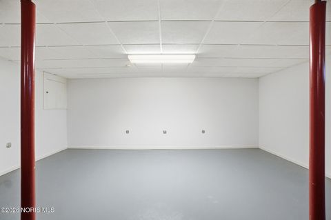 Tiny photo for 2165 Glenacres Court, Maumee, OH 43537 (MLS # 10003397)