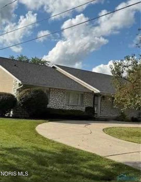 Tiny photo for 230 Adams Street, Defiance, OH 43512 (MLS # 10005611)