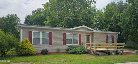 Photo of 105 Old Lincoln Highway, Upper Sandusky, OH 43351 (MLS # 10009760)