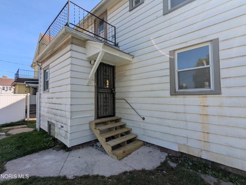 Tiny photo for 2034 Fernwood Avenue, Toledo, OH 43607 (MLS # 10013549)