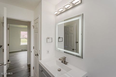 Tiny photo for 5917 Pepperell Place, Toledo, OH 43612 (MLS # 10006856)