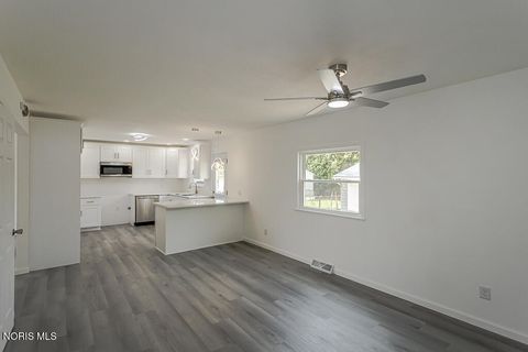 Tiny photo for 5917 Pepperell Place, Toledo, OH 43612 (MLS # 10006856)