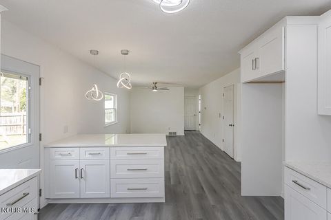 Tiny photo for 5917 Pepperell Place, Toledo, OH 43612 (MLS # 10006856)