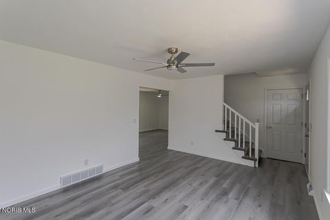 Tiny photo for 5917 Pepperell Place, Toledo, OH 43612 (MLS # 10006856)