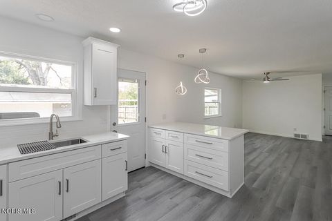 Tiny photo for 5917 Pepperell Place, Toledo, OH 43612 (MLS # 10006856)