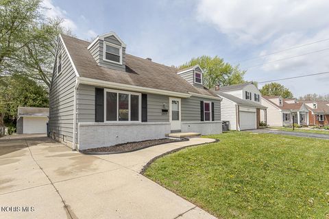 Tiny photo for 5917 Pepperell Place, Toledo, OH 43612 (MLS # 10006856)