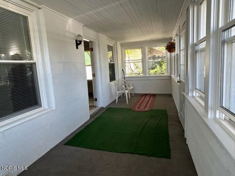Tiny photo for 1214 Ellis Avenue, Toledo, OH 43605 (MLS # 10014669)