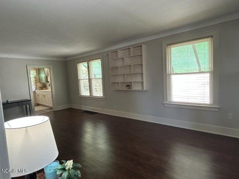 Tiny photo for 1214 Ellis Avenue, Toledo, OH 43605 (MLS # 10014669)