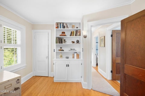 Tiny photo for 1515 River Road, Maumee, OH 43537 (MLS # 10013909)