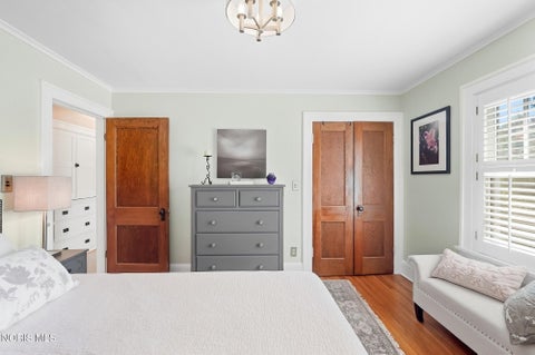 Tiny photo for 1515 River Road, Maumee, OH 43537 (MLS # 10013909)