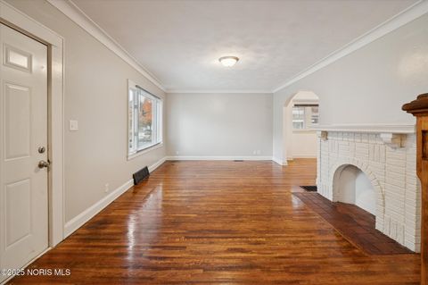 Tiny photo for 2041 Perth Street, Toledo, OH 43607 (MLS # 10000757)