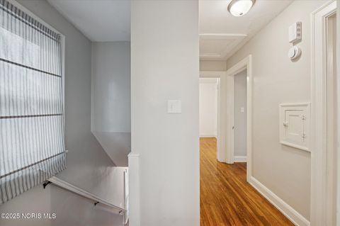 Tiny photo for 2041 Perth Street, Toledo, OH 43607 (MLS # 10000757)